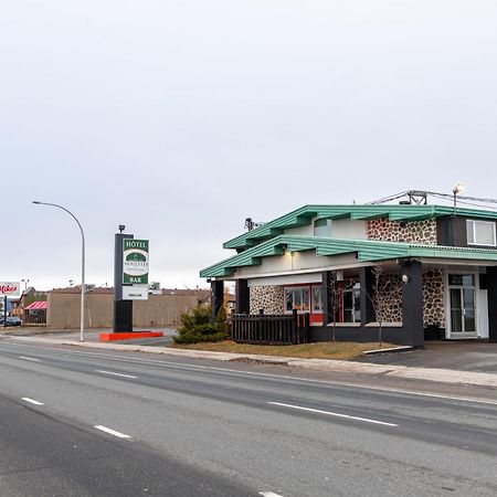 Hotel Les Mouettes Sept-Îles Exteriör bild